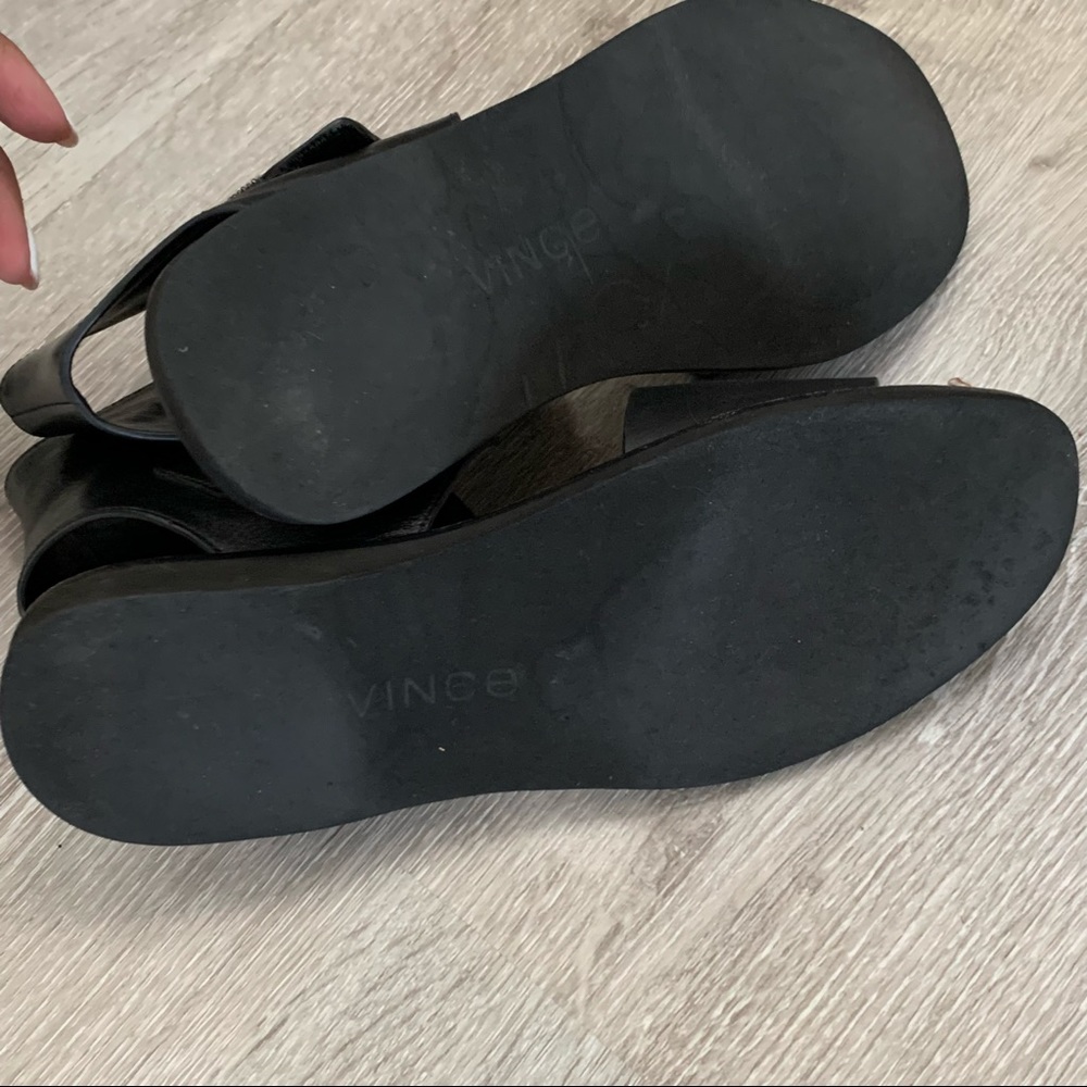 VINCE Sage Flat Sandal Black Leather Women’s 6.5 - Picture 7 of 9